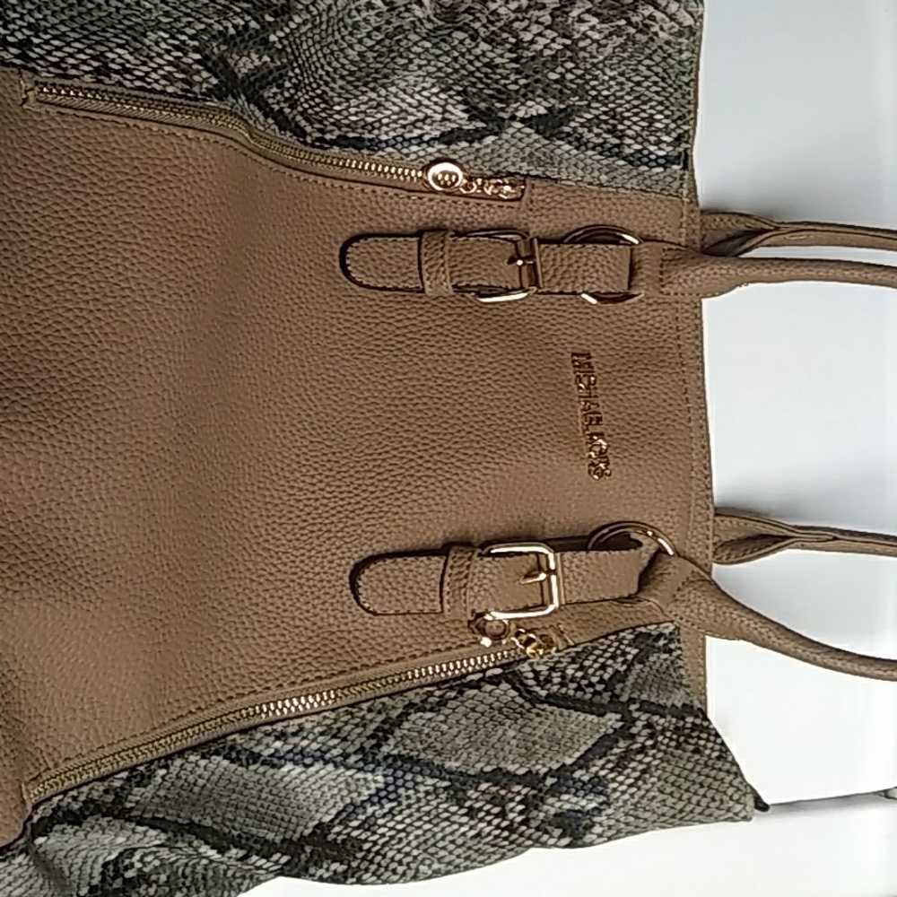 Michael Kors bag